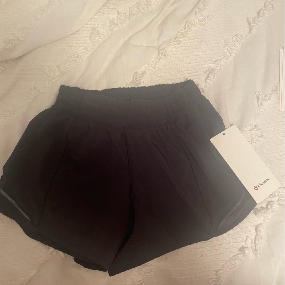 nwt black lululemon shorts
